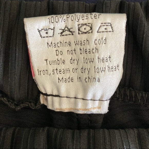 5/$15 Aloha Maui Sheer Black Striped Coverup Shorts Large - Picture 5 of 9